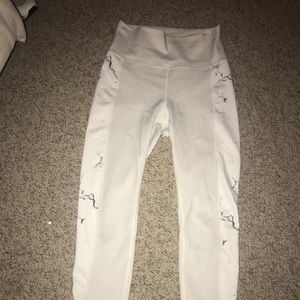 Buff Bunny Marble Leggings